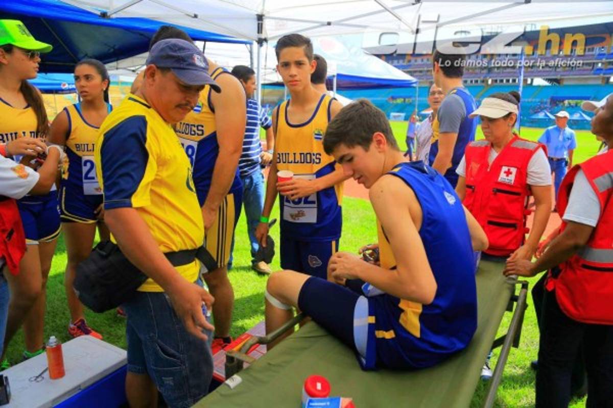 Torneo nacional de atletismo colegial es San Pedro Sula .
