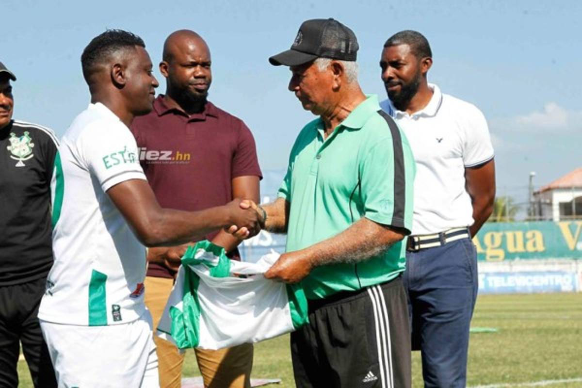 ¡Adiós capitán! Edgar Álvarez se despide del fútbol profesional con tremenda ovación