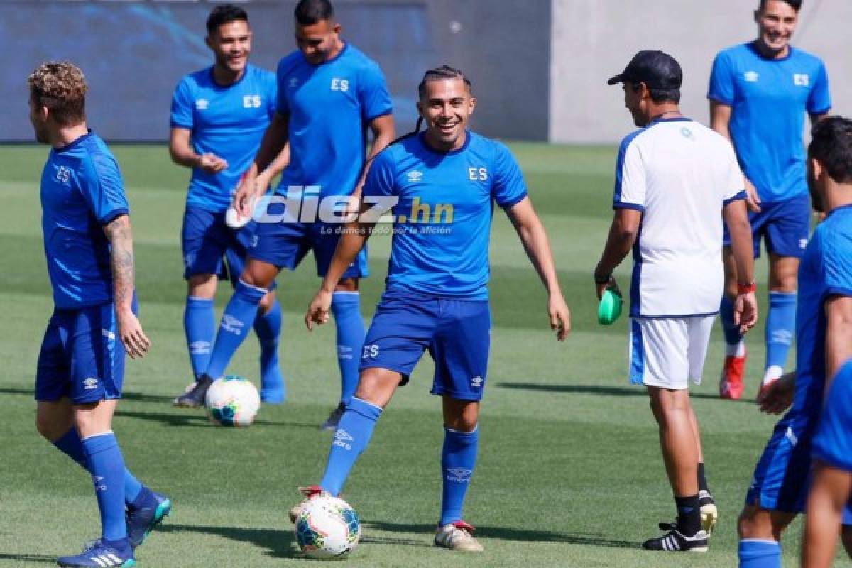 ¿Quién es la chica? Así fue el entreno de El Salvador previo al juego con Honduras