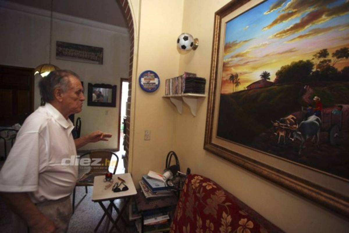 Con un tesoro adentro: Así fue la humilde casa donde Chelato Uclés vivió casi toda su vida