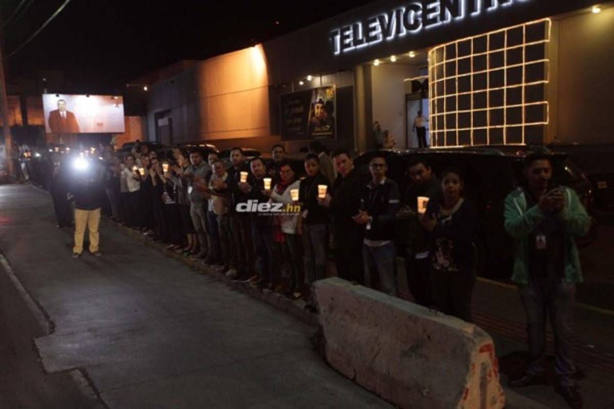 EN FOTOS: El traslado del cuerpo de Rafael Ferrari a la funeraria