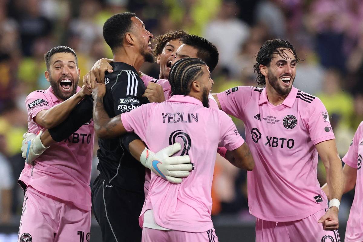 No se vio en TV: Messi campeón y el doblete de títulos, Inter Miami se rinde a Leo, locura de Beckham y la felicidad de David Ruiz