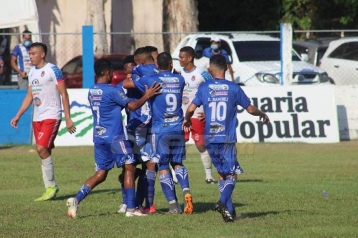 'Manita' de Victoria a Real Juventud: fiesta, llanto y polémica arbitral en La Ceiba ¡hasta expulsión!