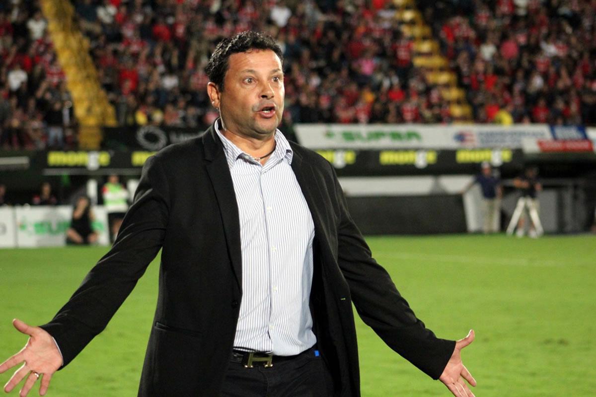 FICHAJES: Olimpia perdería dos titulares, hondureño iría a histórico europeo y futuro de Henry Figueroa con giro radical