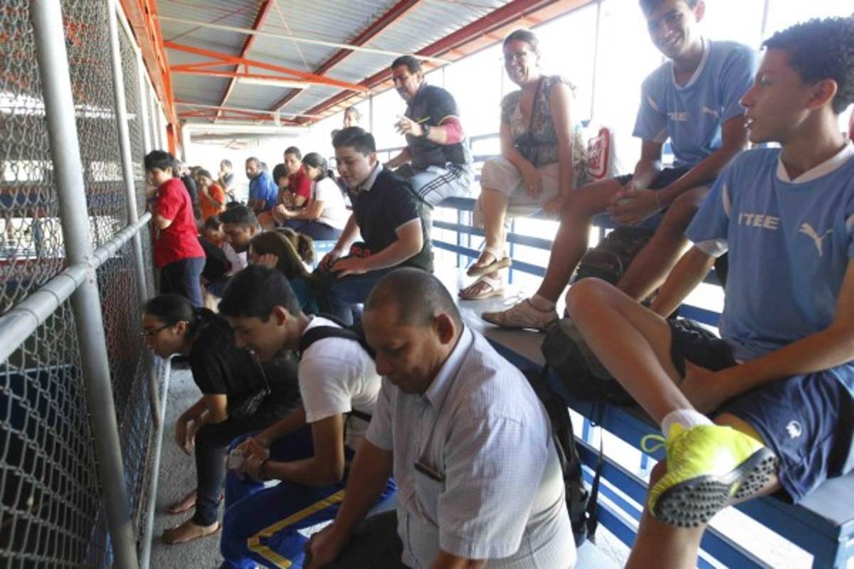 FOTOS: La Copa de Campeones Gatorade Milán 2016 sigue al rojo vivo