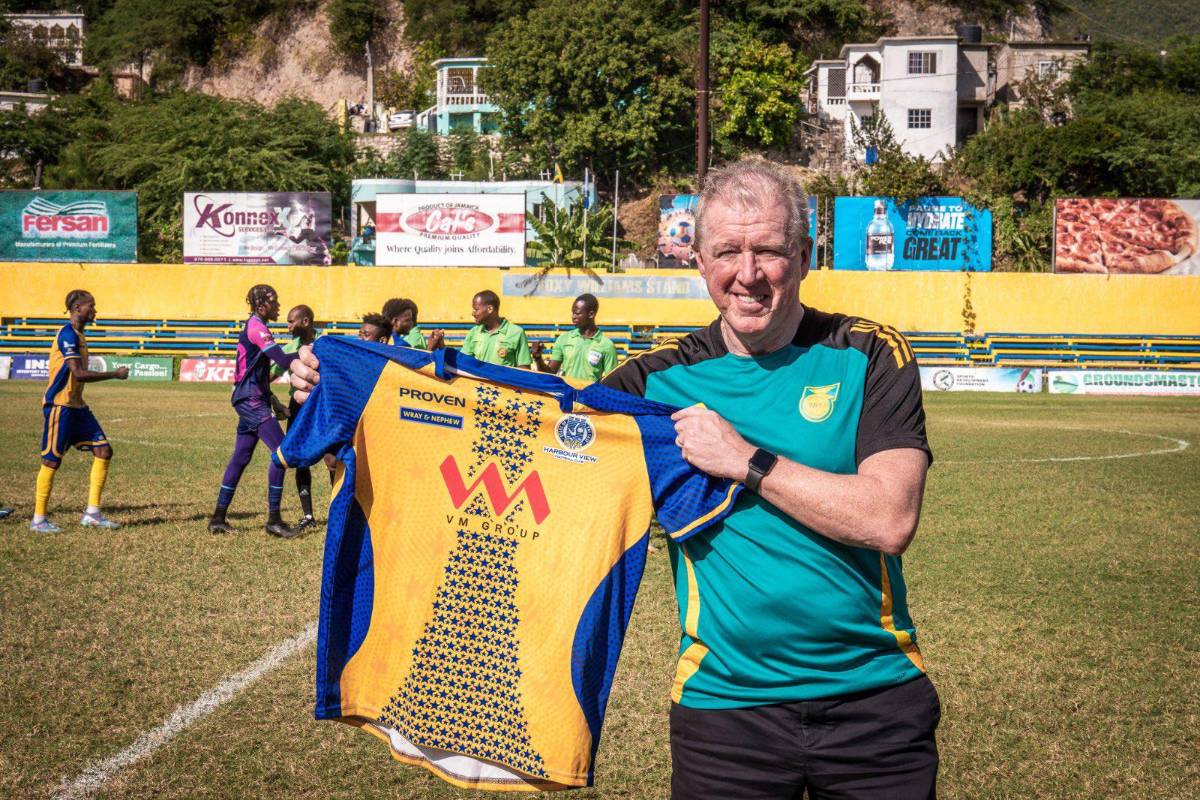 Giro inesperado: Técnico renunció a pesar de estar en el repechaje al Mundial 2026