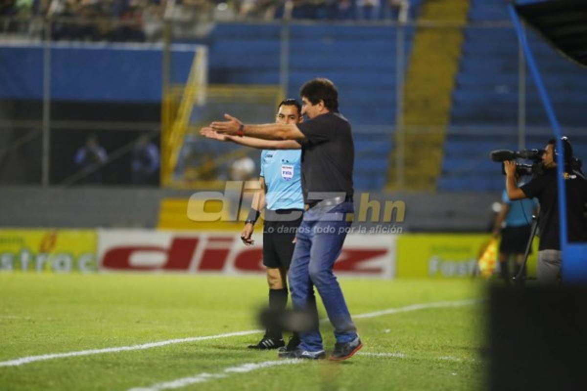 NO SE VIO EN TV: El perro, el colado y el berrinche de Vargas en el Morazán