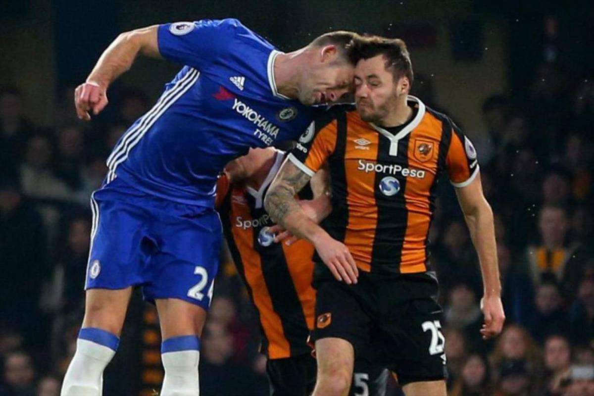 Roger Rojas se suma a otro hondureño: los futbolistas obligados a retirarse por problemas de salud