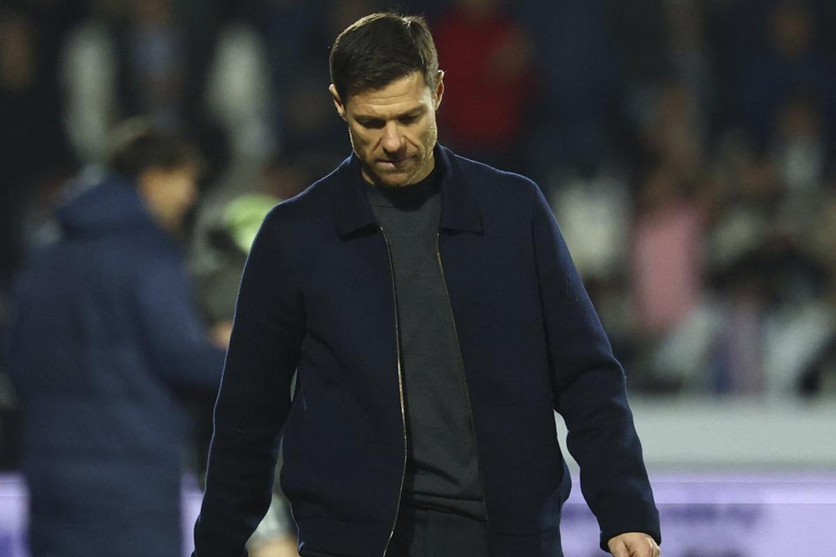 División en el vestuario del Real Madrid: los siete futbolistas que están molestos con Xabi Alonso y quieren echarlo