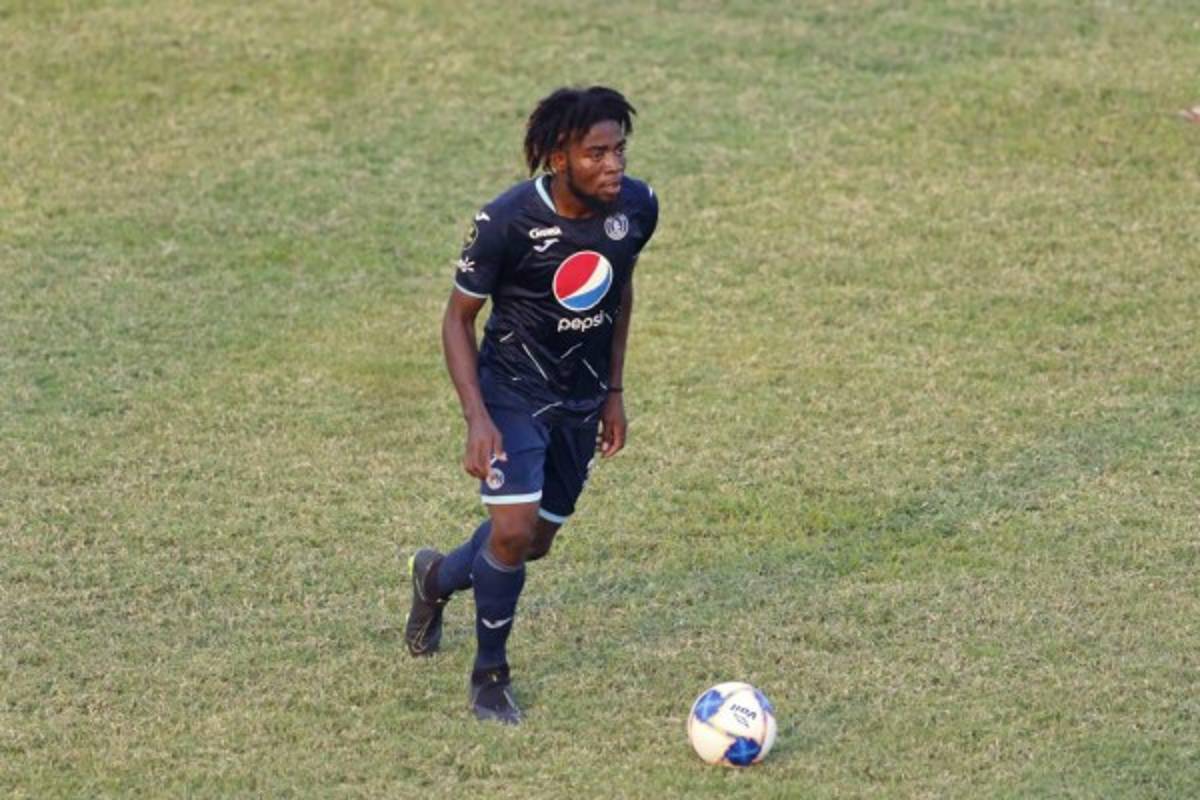 El 11 titular: Diego Vázquez y Motagua quieren hundir al Olimpia de Pedro Troglio