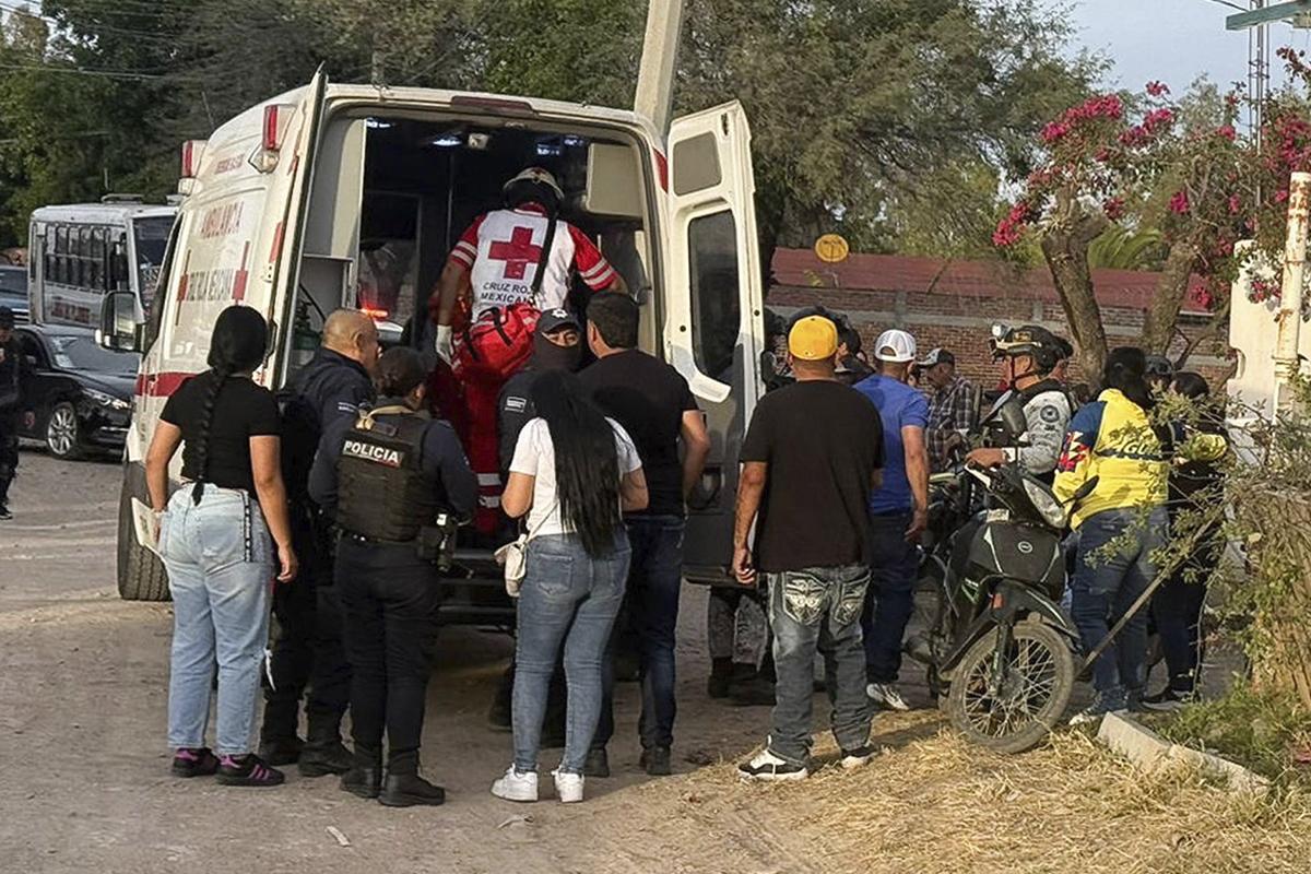 Tragedia en México: una balacera en campo de fútbol deja 11 muertos y señalan quiénes serían los responsables