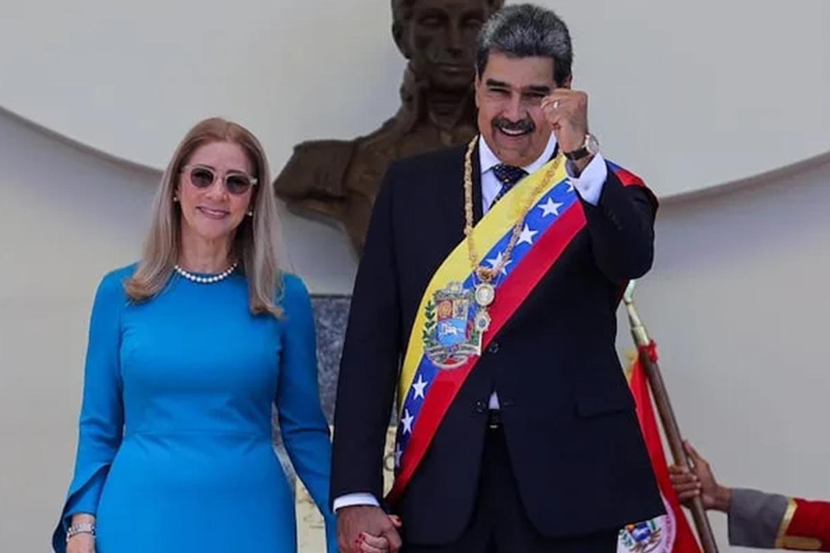 Los 4 cargos que enfrentan Nicolás Maduro y su esposa ante la justicia de Estados Unidos: Van camino a Nueva York