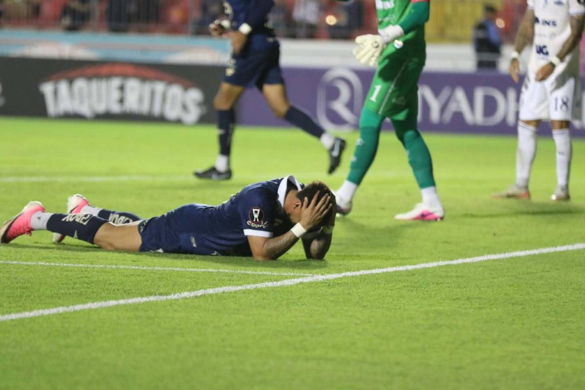 De este club era el jeque,  problema de Cartaginés y la mala noticia de Moya
