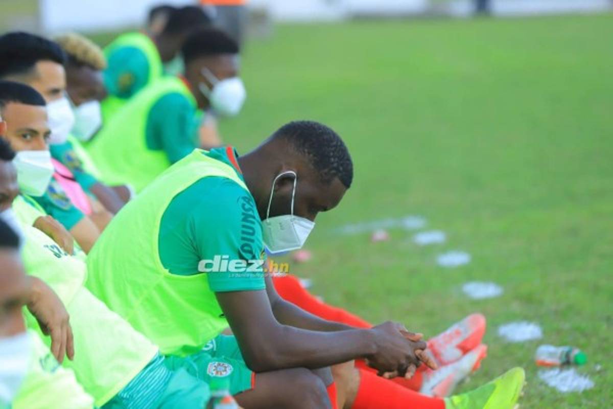 No se vio en TV: El 'chofer' de Olimpia, la nueva kinesióloga de UPNFM y Arboleda estalló por racismo