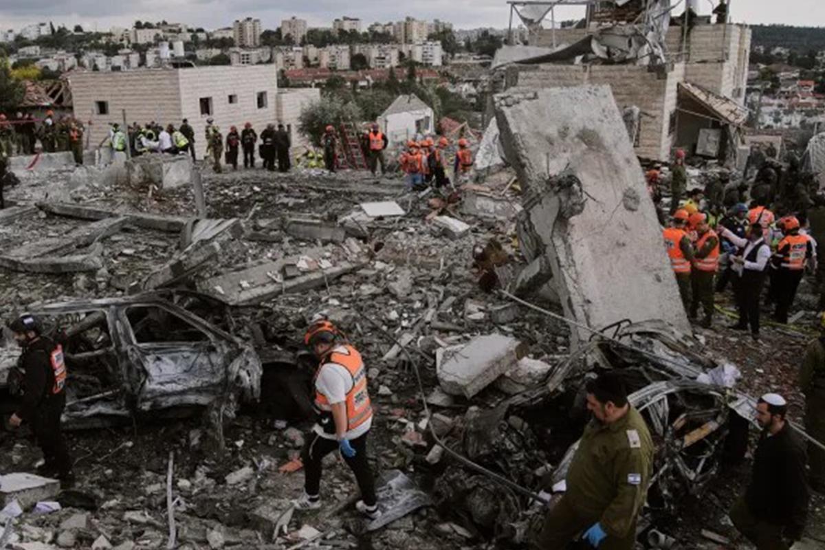 Los exjugadores del Barça y Real Madrid que huyeron de Irán por el conflicto con USA: No he podido comunicarme con él