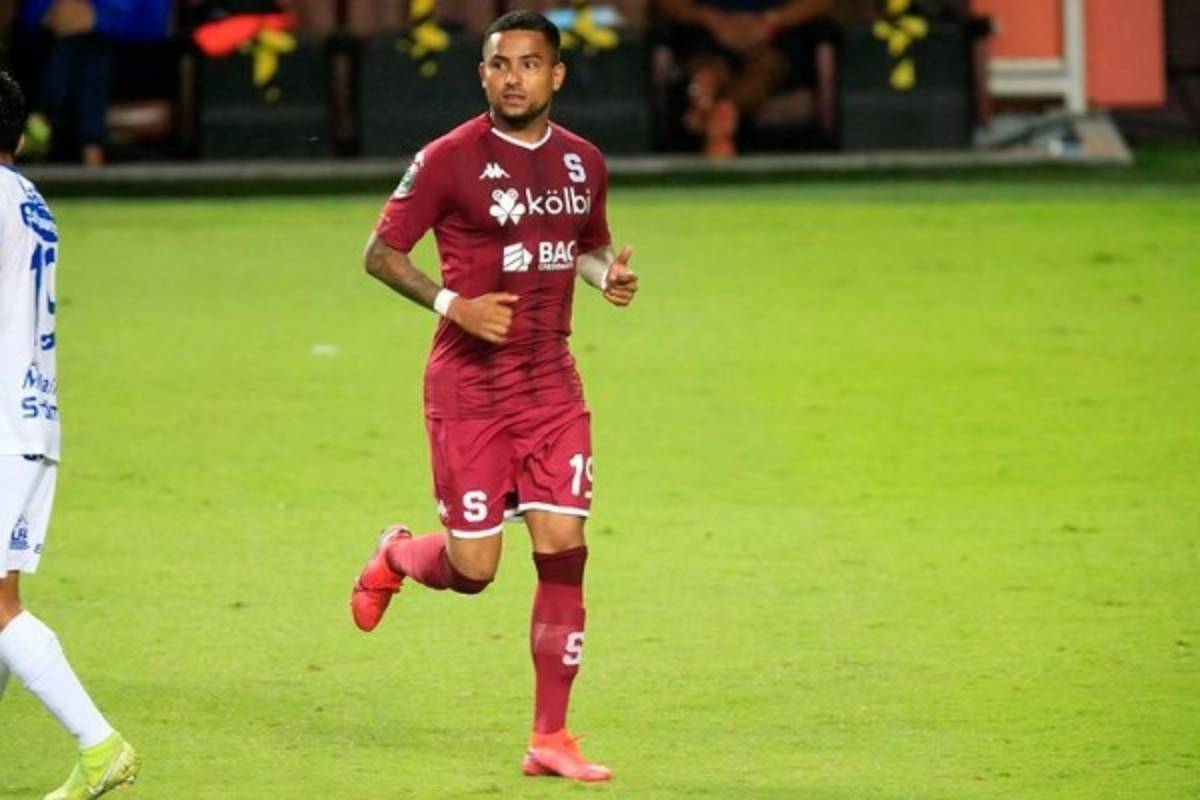 Fichajes Centroamérica: Exseleccionado mexicano a El Salvador y nuevo legionario hondureño