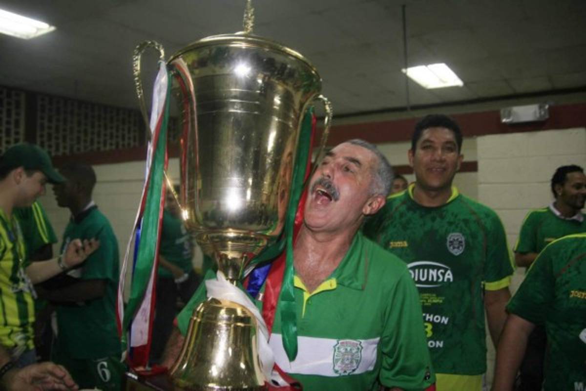 La realidad del último once de Marathón que fue campeón hace nueve años