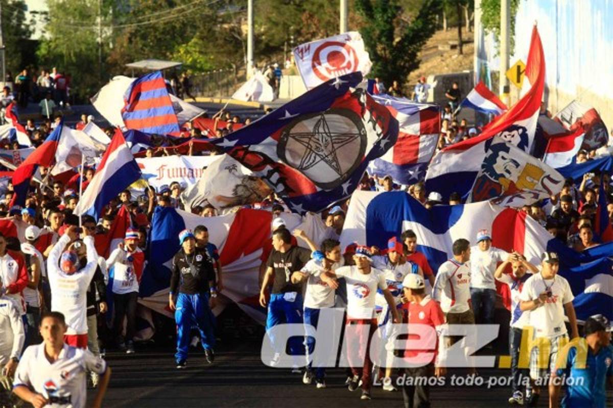 Ambiente en Tegucigalpa con el Olimpia-Herediano