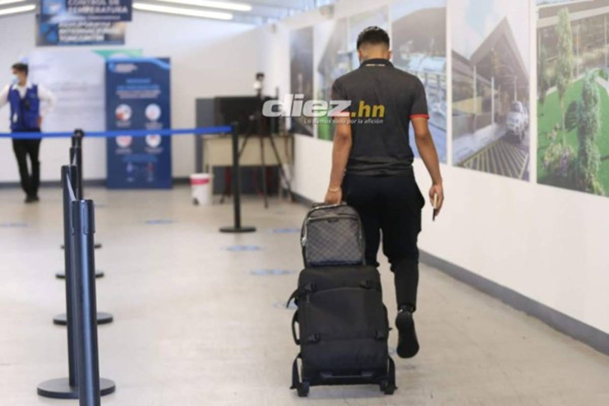 ¡Con las maletas llenas de ilusión! Las postales del viaje del Olimpia a Costa Rica para enfrentar a Alajuelense