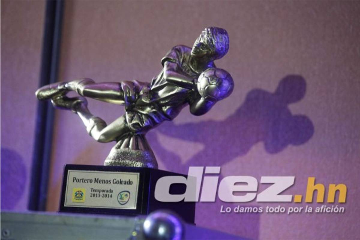 Liga Nacional de Honduras premia a los mejores de 2013-14