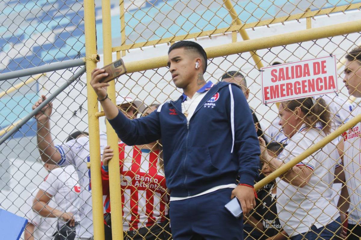 ¡Identificada el bombón en el Morazán! Y el pedido especial para Michaell Chirinos en el Platense vs Olimpia