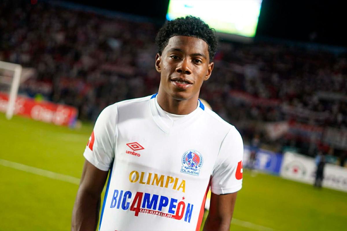 ¿Olimpia recibirá dinero por fichaje de Dereck Moncada en Suiza? ¿Qué equipos de Premier League lo buscaron?