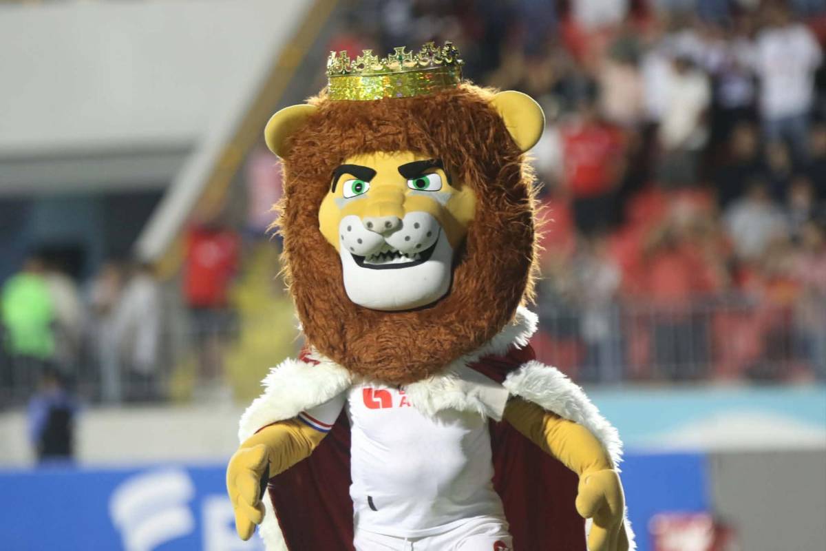 Locura de Olimpia tras quedar campeón, Espinel sorprendió y fiestón de la Ultra Fiel