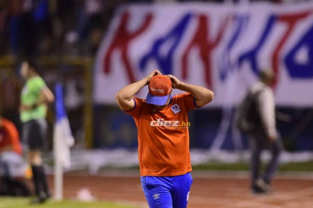 El abrazo de Pedro Troglio a Ramiro, tierno beso a Cristian Cálix y la pelea entre Leverón y Delis