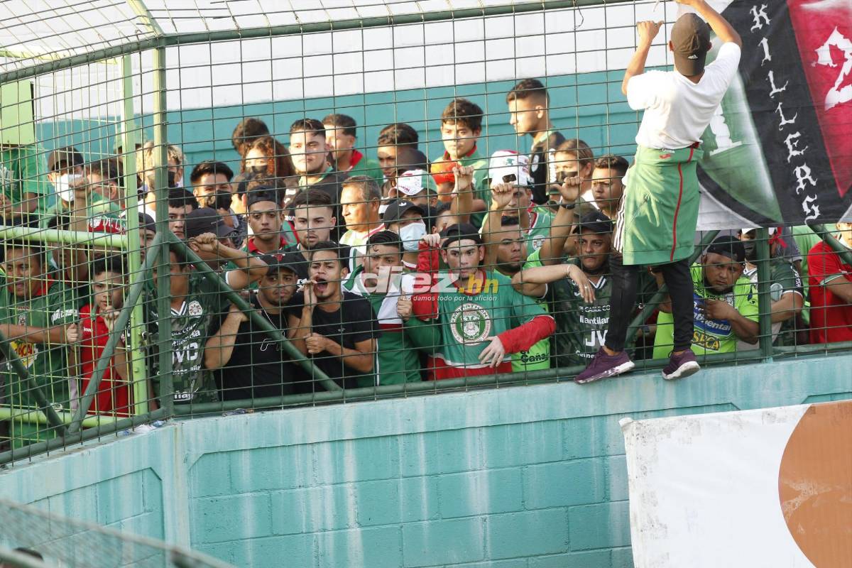 El Yankel Rosenthal se calentó por la goleada: Keosseián se enfrenta con aficionados que también arremeten contra el portero Denovan Torres