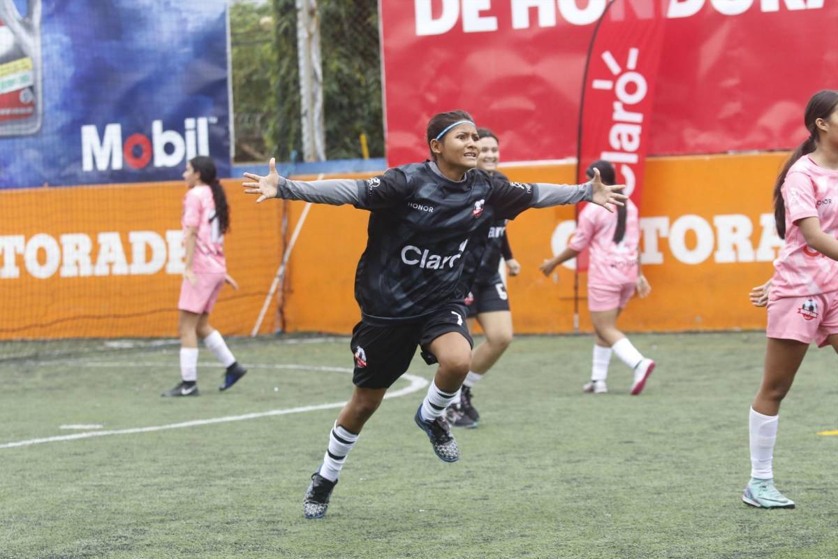 Super Liga Claro 2024: pasión por el fútbol, muchos goles y alegría total