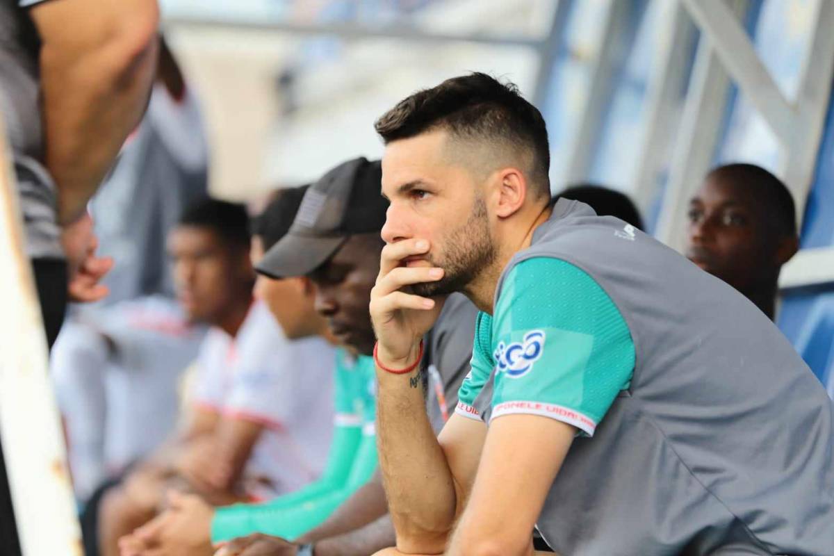 Vida desciende: ‘Chilo’ se derrumba, el llanto inquebrantable de Canales y el jugador que se escondió atrás de la meta para llorar