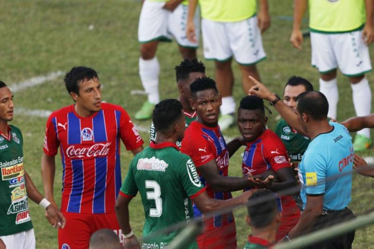 Las imágenes que no viste del clásico Marathón-Olimpia