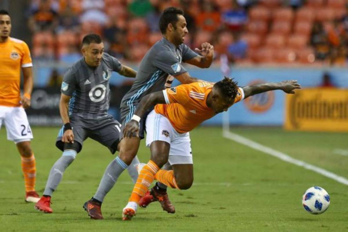 ¿Dónde jugarán? La incertidumbre ronda a los legionarios hondureños