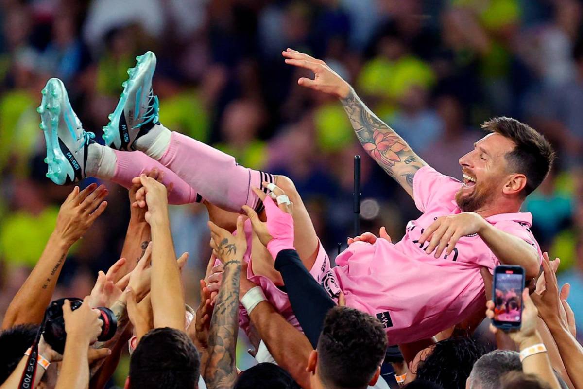 No se vio en TV: Messi campeón y el doblete de títulos, Inter Miami se rinde a Leo, locura de Beckham y la felicidad de David Ruiz