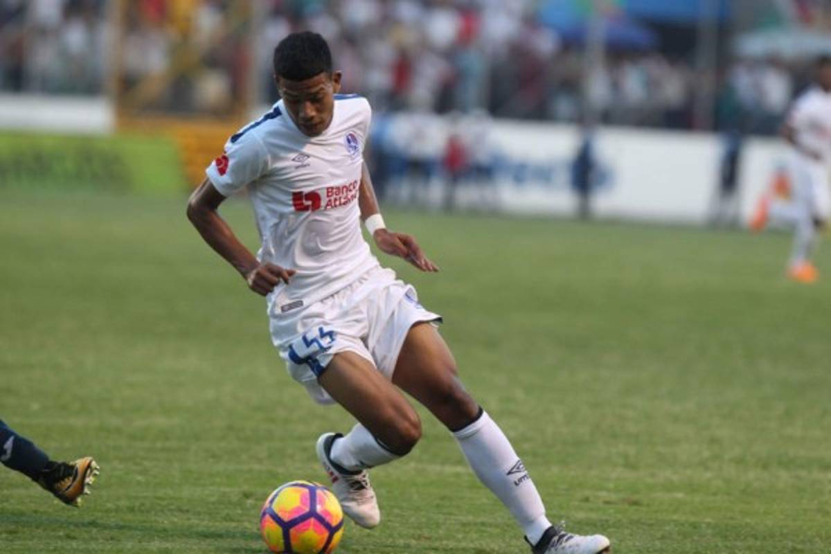 Los leoncitos que sacan las garras con el Olimpia de Keosseián