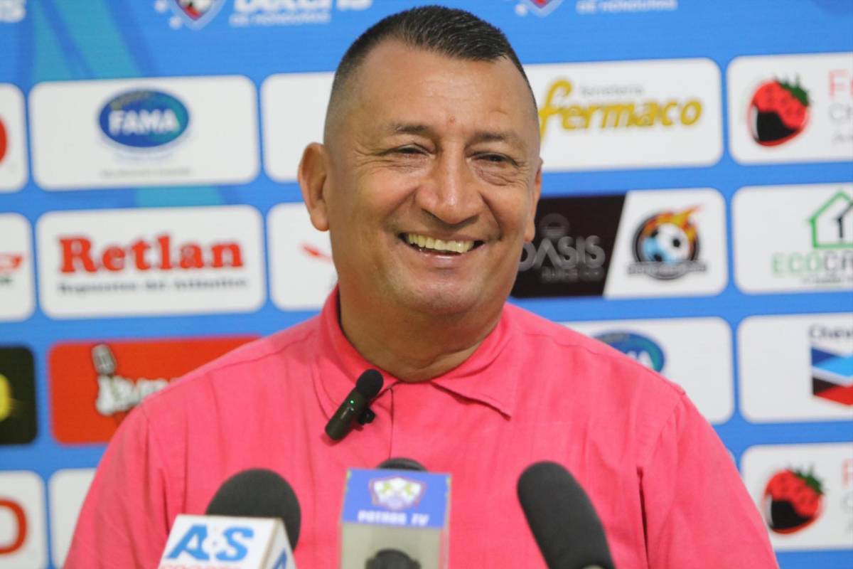 Humberto Rivera, DT de Olancho FC, inconforme pese a quitarle el invicto a Olimpia: “No representa nada”