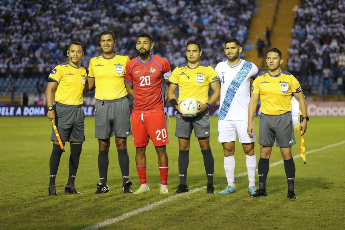 Saíd Martínez arbitró el Guatemala 1-1 Panamá en Liga de Naciones.