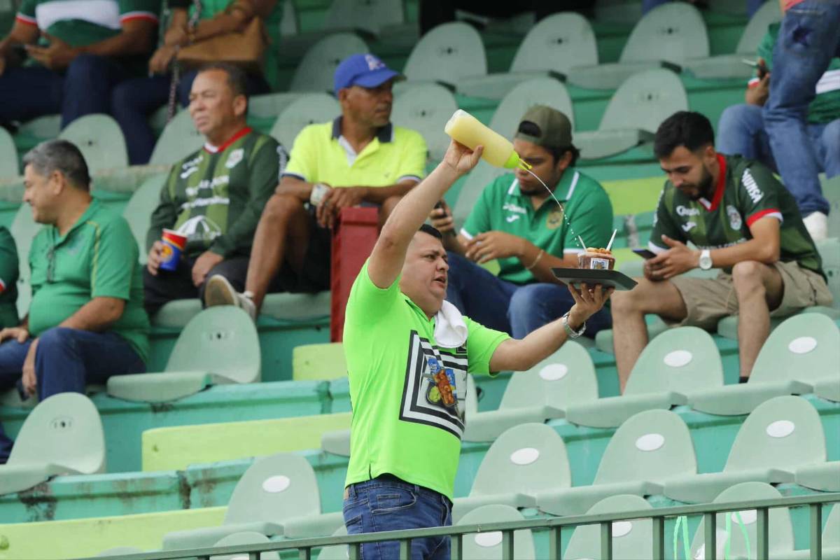 La chica de blanco que eclipsó a todos, el cevichito caro, pero rico, y el jugador que sorprendió al Marathón