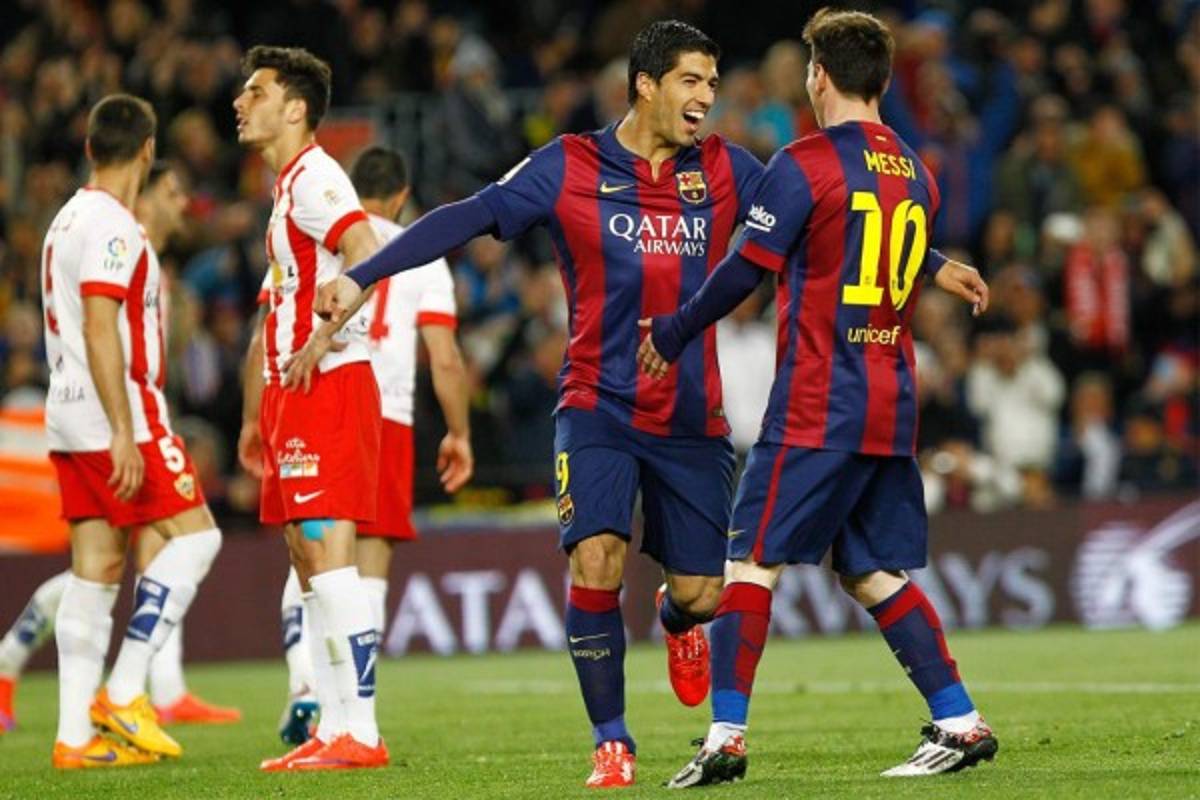 Barcelona goleó 4-0 a Almería y sigue firme hacia el título