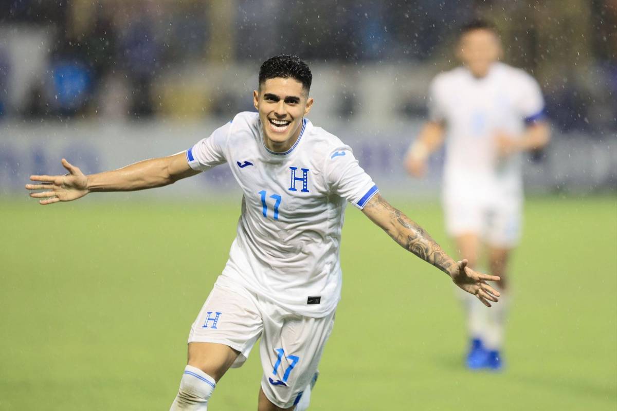 Luis Palma y su noche mágica contra la Selección Mexicana, la marca que impuso con Honduras ¿Por qué tiene moretones en su espalda?