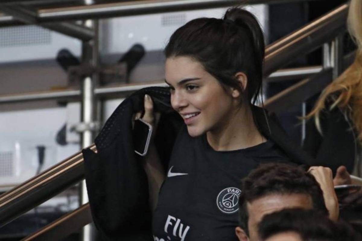 Kendall Jenner, la aficionada más sexy del PSG de Neymar