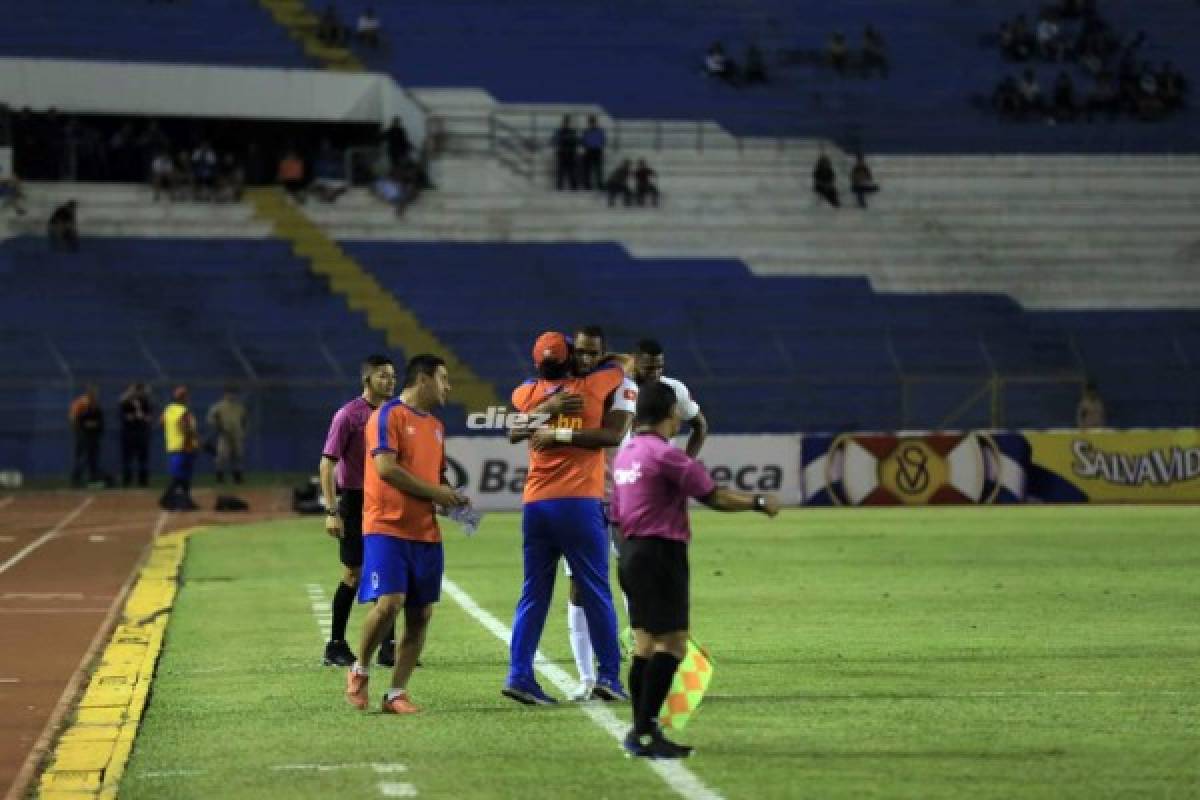 Chicas lindas, la tristeza del Motagua y Jerry Bengtson consolando a Emilio Izaguirre