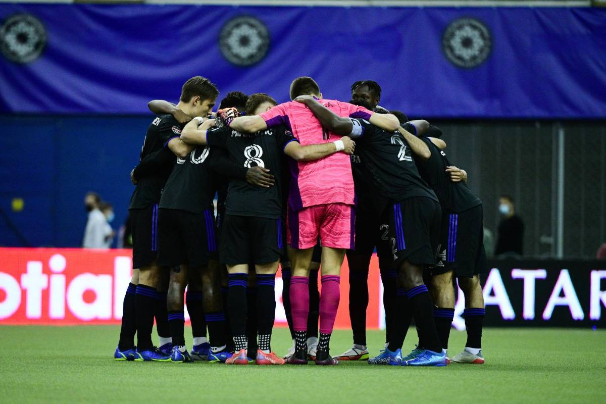 ¡Se fue ovacionado y contundente mensaje en su festejo! La inolvidable noche de Romell Quioto en Concachampios ante Santos Laguna