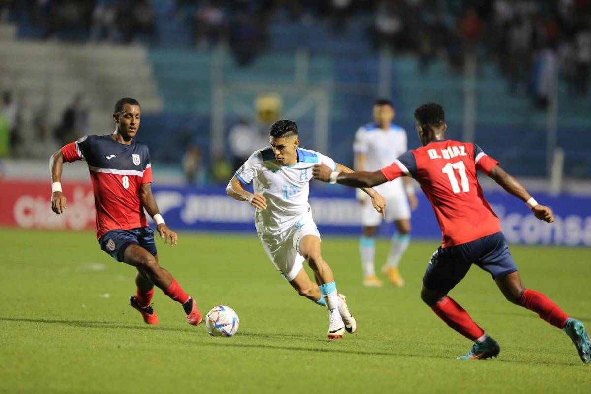 ¡Regresó la alegría! Llenazo en el Nacional, la frustración de Luis Palma y dos jugadores anotaron su primer gol con Honduras