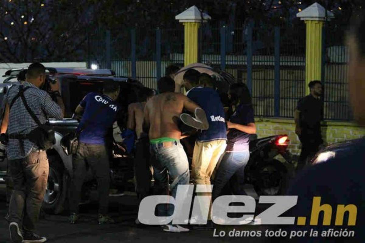 EN FOTOS: Noche de terror en las afueras del Nacional tras derbi Motagua-Olimpia