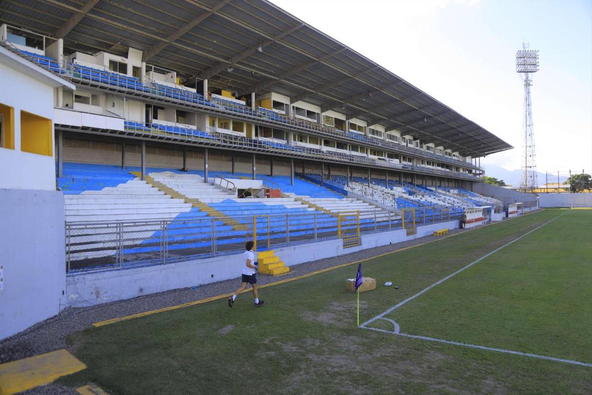 ¿Sigue dañado o en óptimas condiciones? Así luce el césped del estadio Morazán previo a los cuartos del Premundial Sub-20