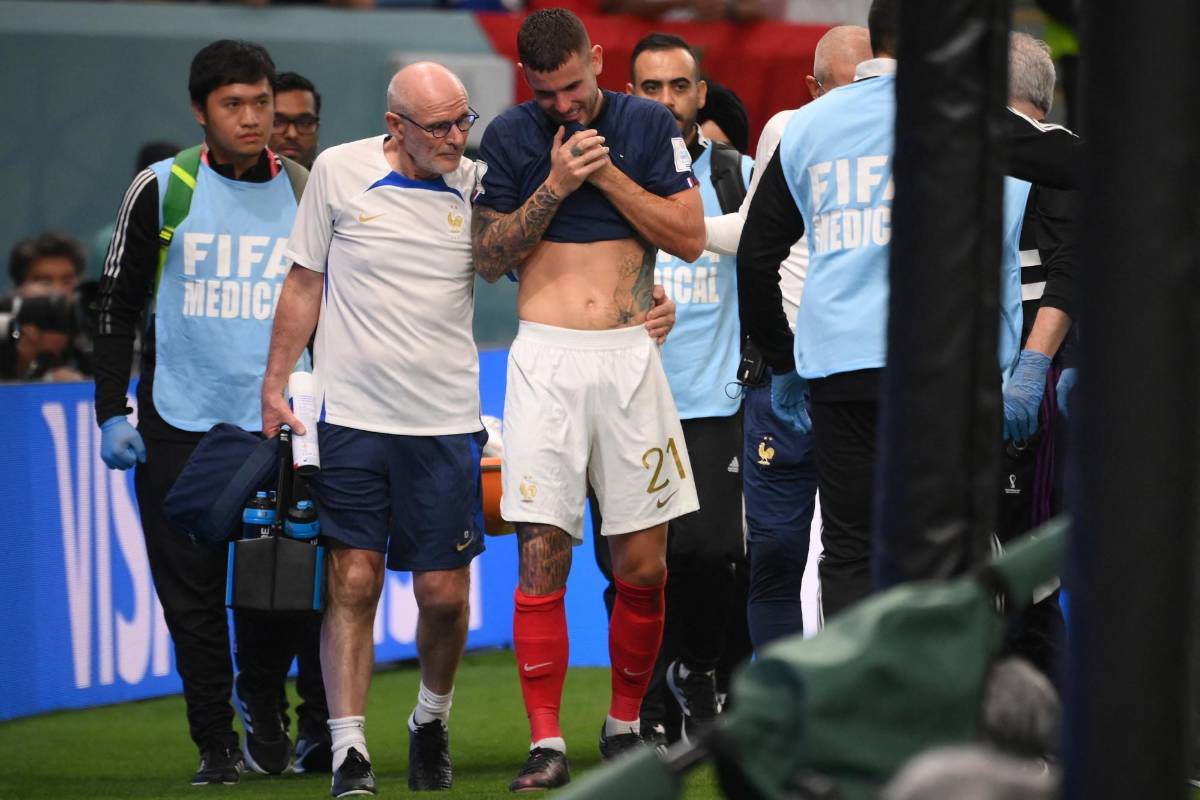 No viste por TV: Otro lesionado en Francia, la impresionante foto de Mbappé y ¿quién era la mujer que se escondía de los fotógrafos?