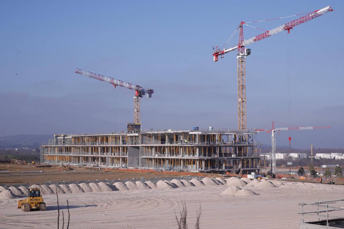 Un estadio y 17 campos de entrenamiento: PSG muestra imágenes de su futuro megraproyecto