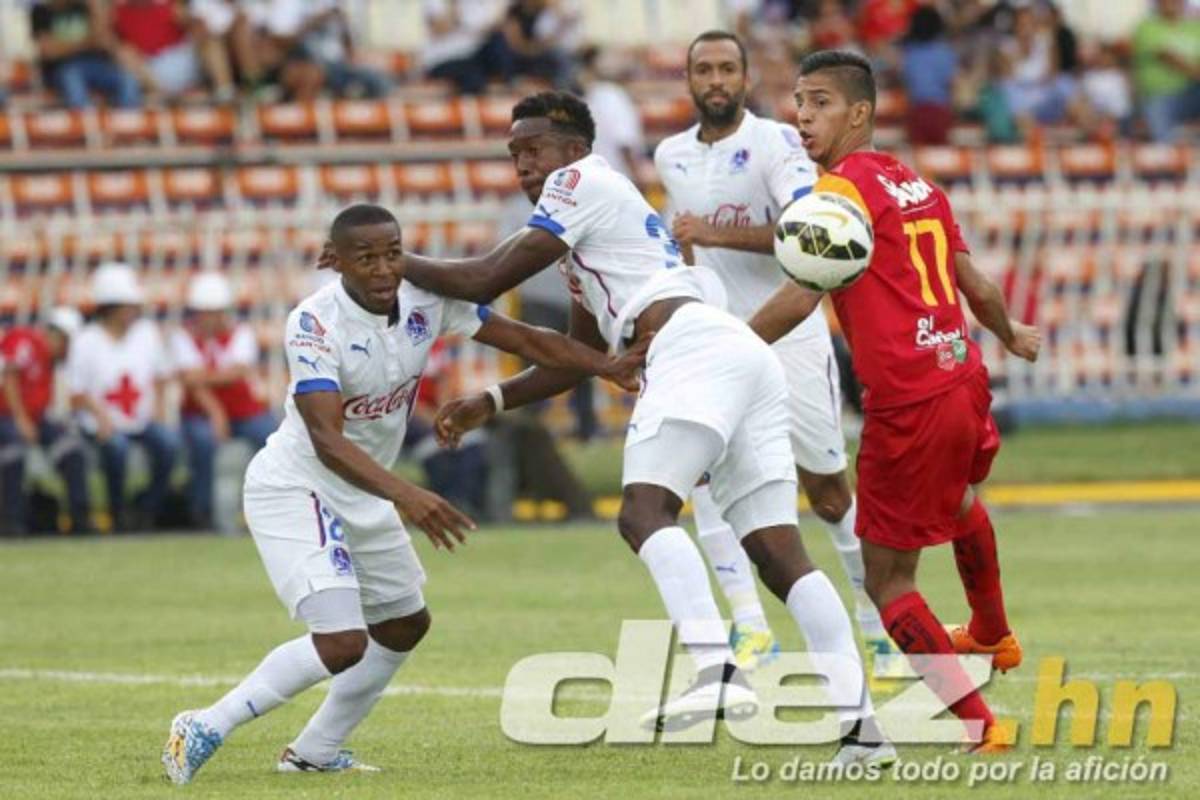 Ante poco público se jugó en Tegucigalpa el clásico moderno entre Olimpia y Real España