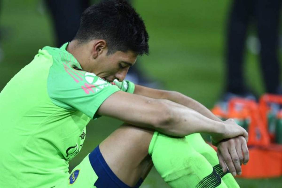 Fotos: La tristeza de los jugadores de Boca Juniors y Schelotto de rodillas ante River Plate